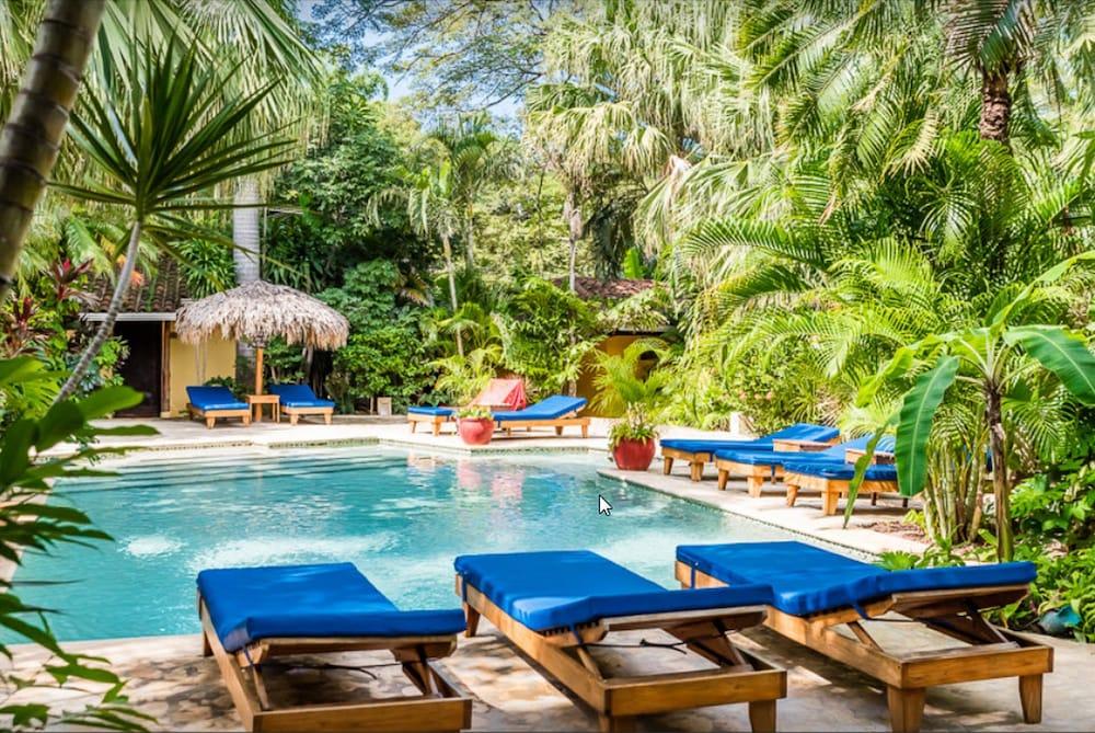 Hotel Pasatiempo Tamarindo Exterior foto