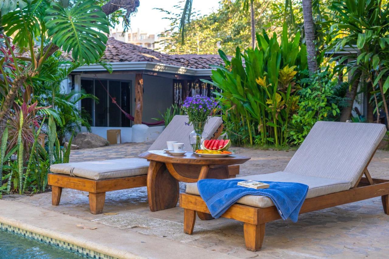 Hotel Pasatiempo Tamarindo Exterior foto